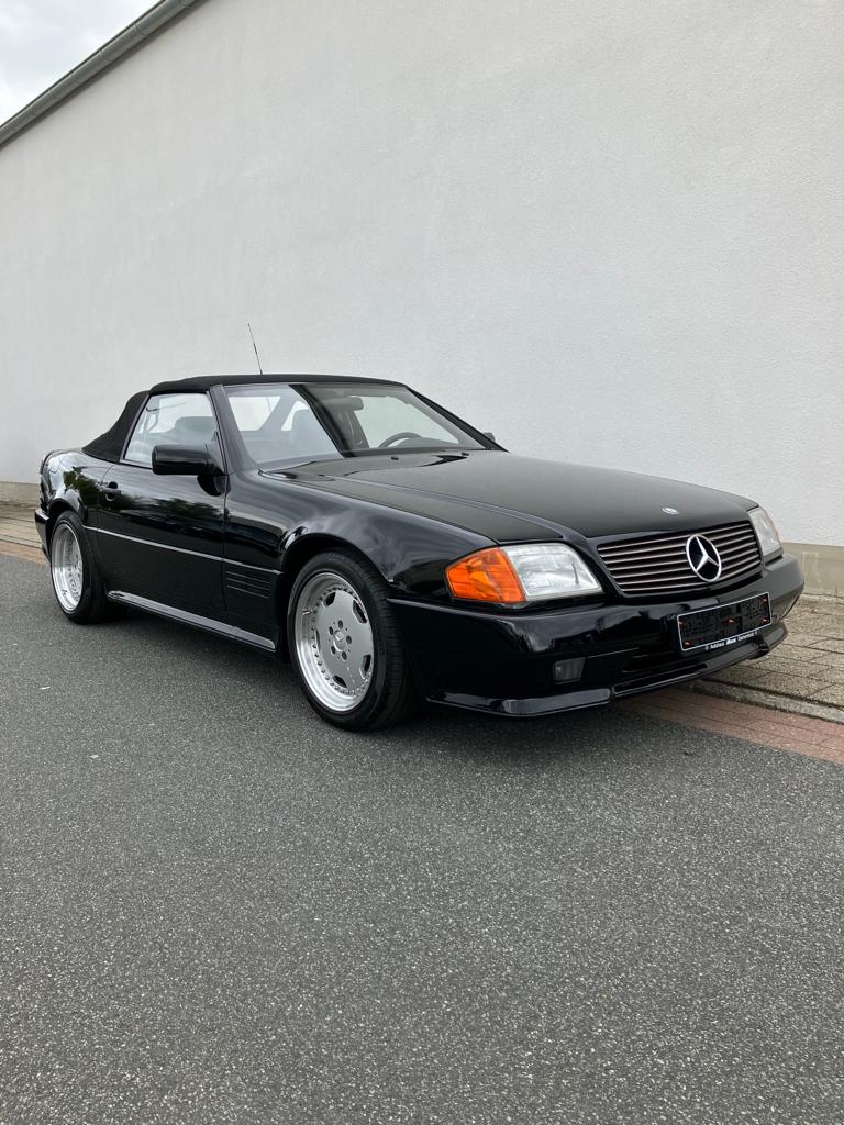 Mercedes Bemz SL320 AMG