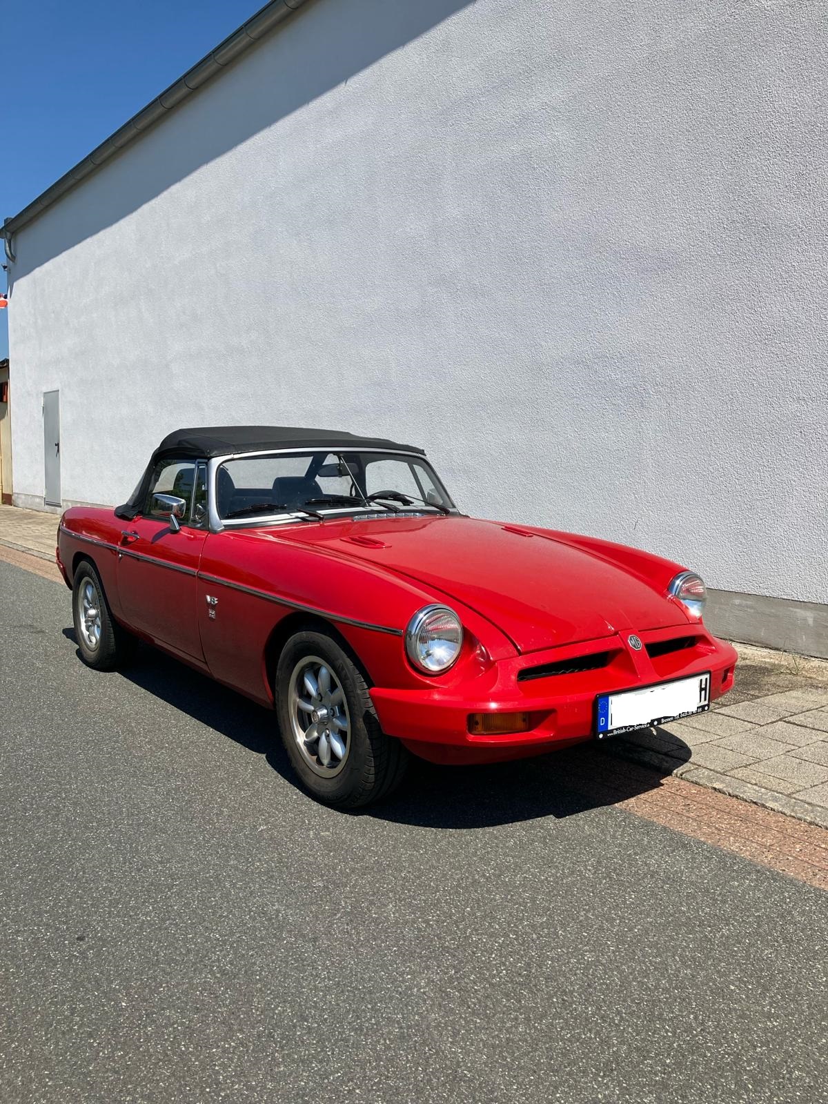 MG B V8