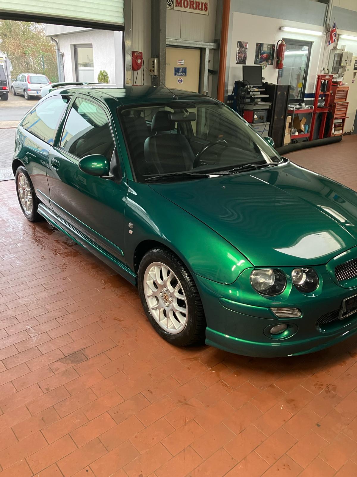 MG ZR